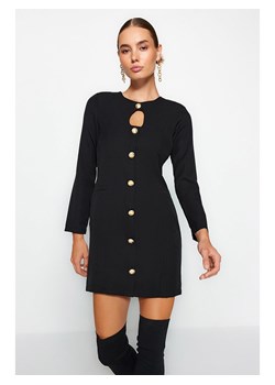trendyol Sukienka w kolorze czarnym ze sklepu Limango Polska w kategorii Sukienki - zdjęcie 172103708