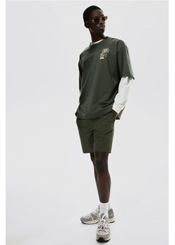 H & M - Bawełniane szorty Regular Fit - Zielony ze sklepu H&M w kategorii Spodenki męskie - zdjęcie 172107897