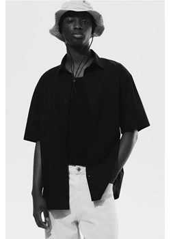 H & M - Koszula z krótkim rękawem Relaxed Fit - Czarny ze sklepu H&M w kategorii Koszule męskie - zdjęcie 172107899