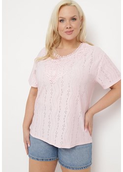 Jasnoróżowy T-shirt Bluzka z Ażurowym Wzorem i Koronką Civina ze sklepu Born2be Odzież w kategorii Bluzki damskie - zdjęcie 172111489
