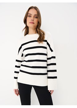 Mohito - Sweter w paski - kremowy ze sklepu Mohito w kategorii Swetry damskie - zdjęcie 172113768