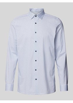 Koszula biznesowa o kroju modern fit ze wzorem na całej powierzchni ze sklepu Peek&Cloppenburg  w kategorii Koszule męskie - zdjęcie 172115097
