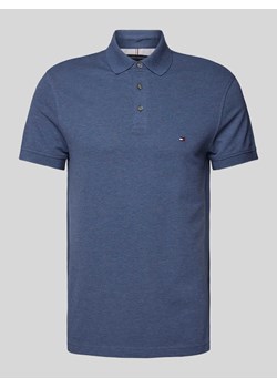 Koszulka polo o kroju slim fit z wyhaftowanym logo ze sklepu Peek&Cloppenburg  w kategorii T-shirty męskie - zdjęcie 172115266