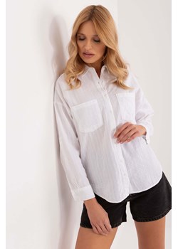 Bawełniana koszula klasyczna z haftem biała ze sklepu 5.10.15 w kategorii Koszule damskie - zdjęcie 172116005