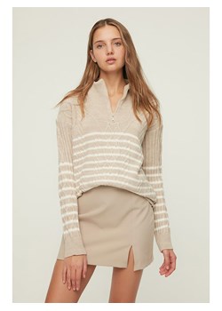 trendyol Sweter w kolorze beżowo-białym ze sklepu Limango Polska w kategorii Swetry damskie - zdjęcie 172118555