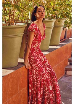 Sukienka Shirley Iconique czerwona IC24-116 ze sklepu piubiu_pl w kategorii Sukienki - zdjęcie 172120007