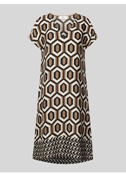 Sukienka o długości do kolan z graficznym wzorem ze sklepu Peek&Cloppenburg  w kategorii Sukienki - zdjęcie 172137219