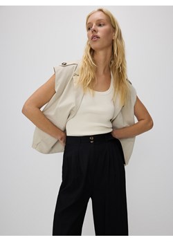 Reserved - Spodnie z wiskozą - czarny ze sklepu Reserved w kategorii Spodnie damskie - zdjęcie 172140578