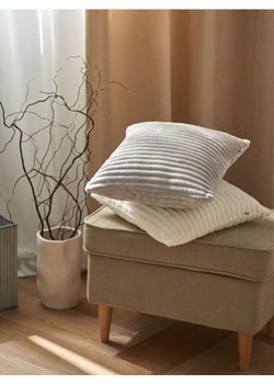 Sinsay - Poszewka na poduszkę - szary ze sklepu Sinsay w kategorii Poszewki na poduszki - zdjęcie 172141996