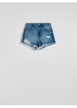 Reserved - Jeansowe szorty z przetarciami - niebieski ze sklepu Reserved w kategorii Szorty - zdjęcie 172146117