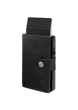 Skórzany portfel męski z zewnętrzną kieszenią na kartę oraz aluminiowym etui z wysuwanymi kartami (czarny) ze sklepu Koruma ID Protection w kategorii Portfele męskie - zdjęcie 172150467