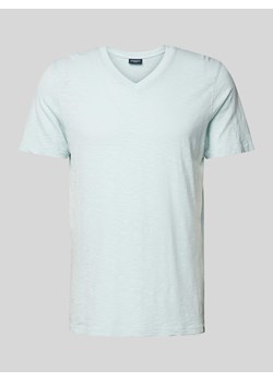 T-shirt z dekoltem w serek ze sklepu Peek&Cloppenburg  w kategorii T-shirty męskie - zdjęcie 172155389