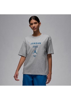 Damski T-shirt o fasonie typu girlfriend Jordan - Szary ze sklepu Nike poland w kategorii Bluzki damskie - zdjęcie 172155555