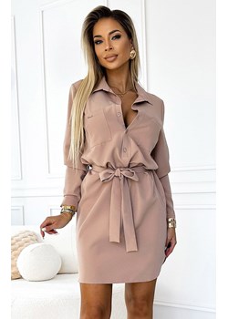Koszulowa sukienka z kieszeniami i wiązaniem beżowa 284-2 Camille, Kolor beżowy, Rozmiar XL, Numoco ze sklepu Primodo w kategorii Sukienki - zdjęcie 172157207
