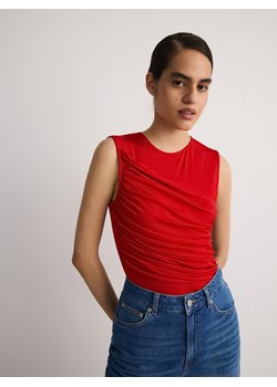Reserved - Body z drapowaniem - czerwony ze sklepu Reserved w kategorii Bluzki damskie - zdjęcie 172161316