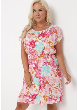 Różowo-Biała Wiskozowa Sukienka Joycille ze sklepu Born2be Odzież w kategorii Sukienki - zdjęcie 172162428