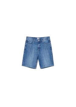 Cropp - Jeansowe szorty loose - niebieski ze sklepu Cropp w kategorii Spodenki męskie - zdjęcie 172163205