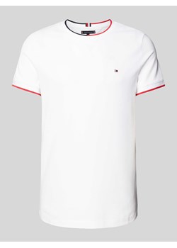 T-shirt z paskami w kontrastowym kolorze ze sklepu Peek&Cloppenburg  w kategorii T-shirty męskie - zdjęcie 172171217
