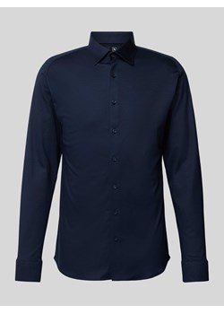 Koszula biznesowa o kroju slim fit z kołnierzykiem typu kent ze sklepu Peek&Cloppenburg  w kategorii Koszule męskie - zdjęcie 172171327