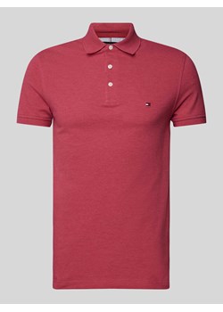 Koszulka polo o kroju slim fit z wyhaftowanym logo ze sklepu Peek&Cloppenburg  w kategorii T-shirty męskie - zdjęcie 172171399