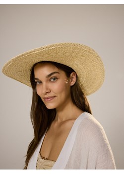 Reserved - Pleciony kapelusz z papierowej słomki - beżowy ze sklepu Reserved w kategorii Kapelusze damskie - zdjęcie 172176245
