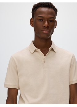 Reserved - Koszulka polo regular - beżowy ze sklepu Reserved w kategorii T-shirty męskie - zdjęcie 172176467