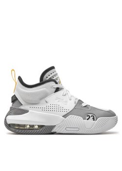 Nike Sneakersy Stay Loyal 2 DQ8398-103 Kolorowy ze sklepu MODIVO w kategorii Buty sportowe dziecięce - zdjęcie 172178196