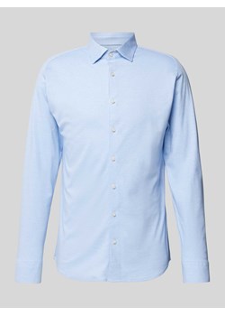 Koszula biznesowa o kroju slim fit z kołnierzykiem typu kent ze sklepu Peek&Cloppenburg  w kategorii Koszule męskie - zdjęcie 172182709