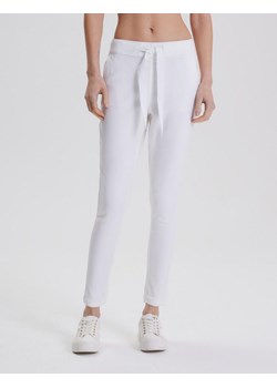 Spodnie RIDIEA Biały 34 ze sklepu Diverse w kategorii Spodnie damskie - zdjęcie 172184447