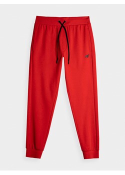4F Spodnie dresowe w kolorze czerwonym ze sklepu Limango Polska w kategorii Spodnie męskie - zdjęcie 172185756