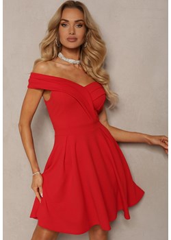 Czerwona Rozkloszowana Sukienka z Dekoltem w Łódkę Cerania ze sklepu Renee odzież w kategorii Sukienki - zdjęcie 172194849