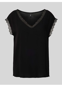 Bluzka z dekoltem w serek model ‘JASMINA’ ze sklepu Peek&Cloppenburg  w kategorii Bluzki damskie - zdjęcie 172238645