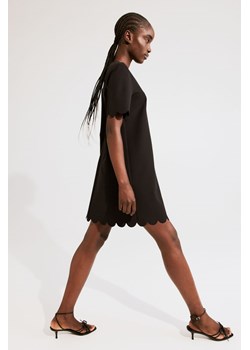 H & M - Sukienka z falistymi brzegami - Czarny ze sklepu H&M w kategorii Sukienki - zdjęcie 172250785