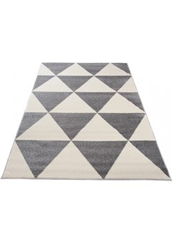 Szary dywan w trójkąty do salonu - Maero 8X ze sklepu Edinos.pl w kategorii Dywany - zdjęcie 172258595