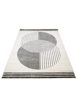 Prostokątny kremowy dywan w geometryczne wzory - Atix 5X ze sklepu Edinos.pl w kategorii Dywany - zdjęcie 172263489