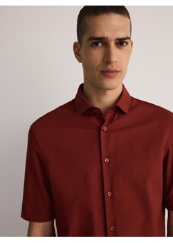 Reserved - Koszula z krótkim rękawem regular fit - kasztanowy ze sklepu Reserved w kategorii Koszule męskie - zdjęcie 172269975