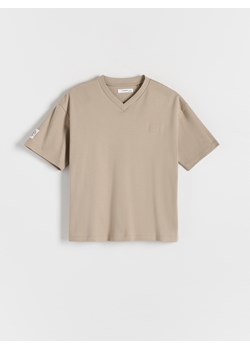 Reserved - T-shirt oversize z naszywką - beżowy ze sklepu Reserved w kategorii T-shirty chłopięce - zdjęcie 172270267