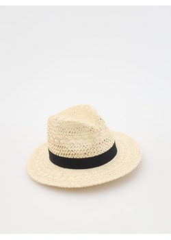 Reserved - Pleciony kapelusz z papierowej słomki - kremowy ze sklepu Reserved w kategorii Kapelusze damskie - zdjęcie 172274418