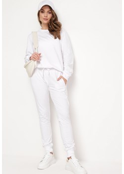 Białe Spodnie Dresowe z Gumką w pasie i Troczkiem Halemia ze sklepu Born2be Odzież w kategorii Spodnie damskie - zdjęcie 172275806