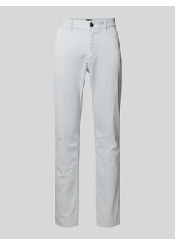 Chinosy o kroju slim fit z wpuszczanymi kieszeniami ze sklepu Peek&Cloppenburg  w kategorii Spodnie męskie - zdjęcie 172276298