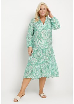 Zielona Rozkloszowana Sukienka z Długim Rękawem i Trójkątnym Dekoltem w Kwiaty Morpia ze sklepu Born2be Odzież w kategorii Sukienki - zdjęcie 172279489