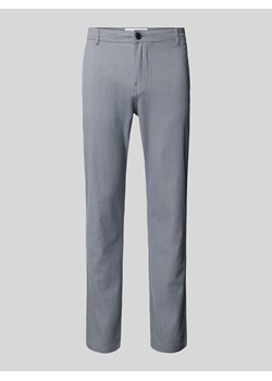 Spodnie materiałowe o kroju slim fit z fakturowanym wzorem model ‘LUTON’ ze sklepu Peek&Cloppenburg  w kategorii Spodnie męskie - zdjęcie 172280279