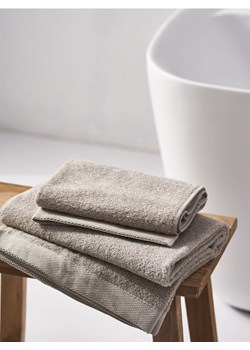 Sinsay - Ręcznik - szary ze sklepu Sinsay w kategorii Ręczniki - zdjęcie 172282669