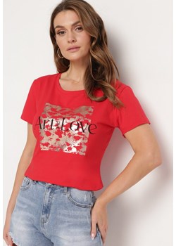 Czerwony Bawełniany T-shirt z Krótkim Rękawem i Metalicznym Nadrukiem Cadiana ze sklepu Born2be Odzież w kategorii Bluzki damskie - zdjęcie 172284477