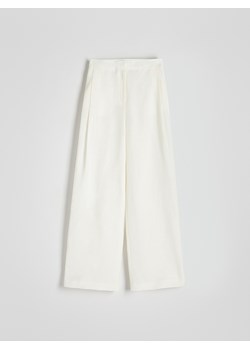 Reserved - Spodnie z lnu i wiskozy - biały ze sklepu Reserved w kategorii Spodnie damskie - zdjęcie 172290735