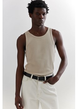 H & M - Prążkowana koszulka Slim Fit - Beżowy ze sklepu H&M w kategorii Bluzki damskie - zdjęcie 172292329