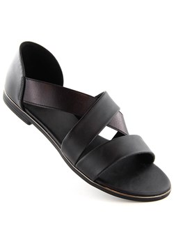 Sandały damskie wsuwane z gumką czarne Jezzi 3882 ze sklepu ButyModne.pl w kategorii Sandały damskie - zdjęcie 172293238