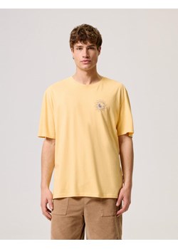 Koszulka CLTN T 0524 J. Żółty S ze sklepu Diverse w kategorii T-shirty męskie - zdjęcie 172294198