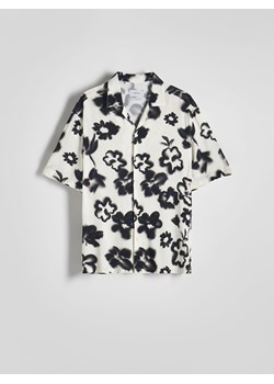 Reserved - Wiskozowa koszula comfort fit - czarny ze sklepu Reserved w kategorii Koszule męskie - zdjęcie 172300789