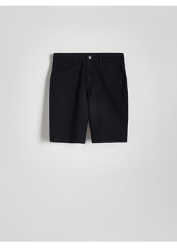 Reserved - Jeansowe szorty slim fit - czarny ze sklepu Reserved w kategorii Spodenki męskie - zdjęcie 172300836